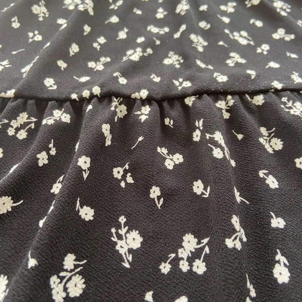 Aeropostale‎ Black and White Floral Cinched Mini Dress Women’s Size XS